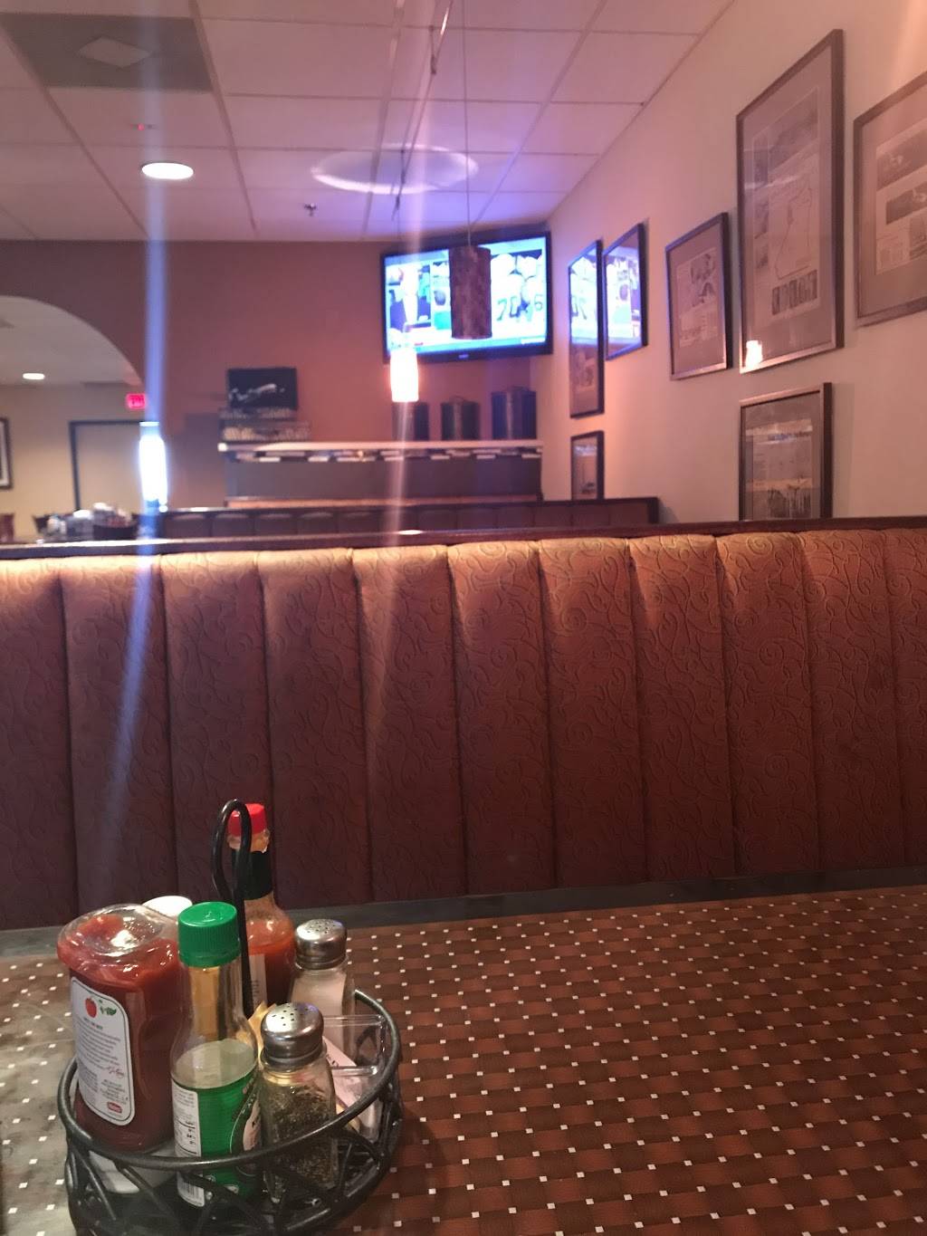 Spuds | restaurant | 870 Franklin Ave, Lemoore, CA 93246, USA | 5599982200 OR +1 559-998-2200