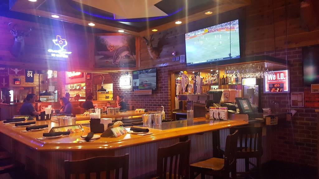 Texas Roadhouse | restaurant | 1565 N Susquehanna Trail, Selinsgrove, PA 17870, USA | 5708841134 OR +1 570-884-1134