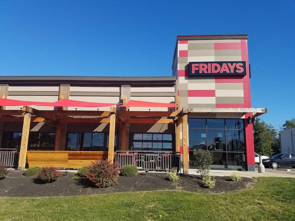 TGI Fridays | restaurant | 900 N Lexington-Springmill Rd, Ontario, OH 44906, USA | 4197476000 OR +1 419-747-6000