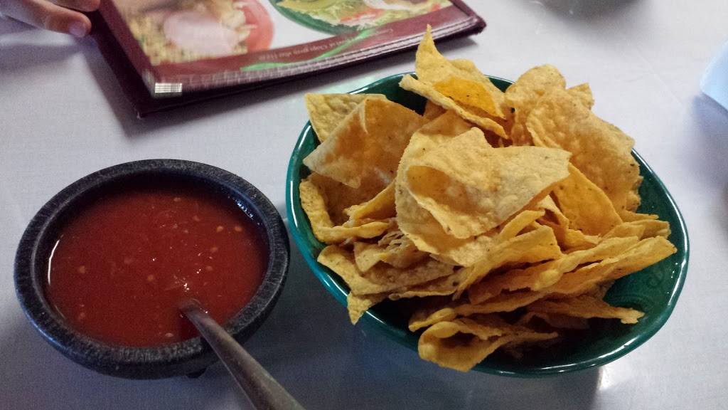 Mr Taco | restaurant | 831 S Colorado St, Lockhart, TX 78644, USA | 5123982704 OR +1 512-398-2704