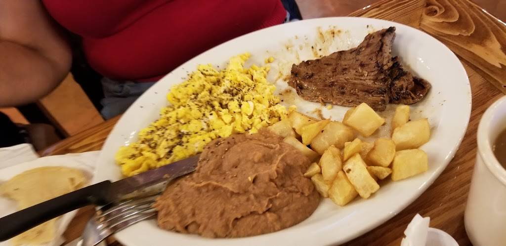 Los Tres Magueyes Cantina & Grill | restaurant | 2801 S General Bruce Dr, Temple, TX 76504, USA | 2544107058 OR +1 254-410-7058