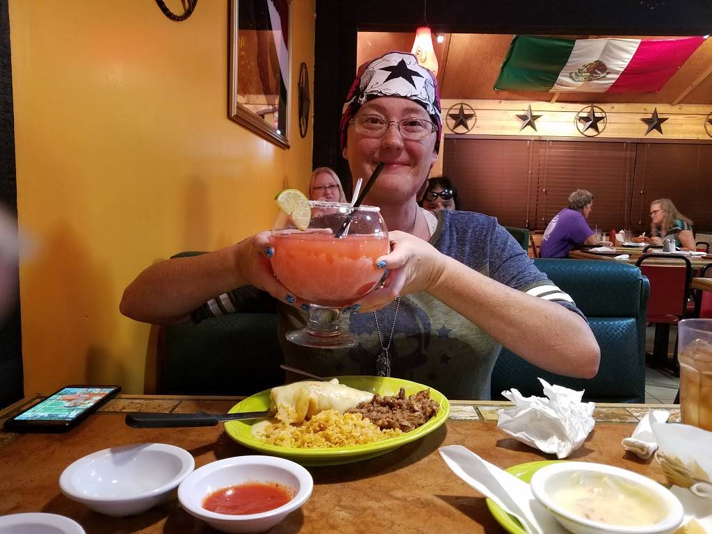 La Casita Salina | restaurant | 1601 W Crawford St, Salina, KS 67401, USA | 7858235333 OR +1 785-823-5333