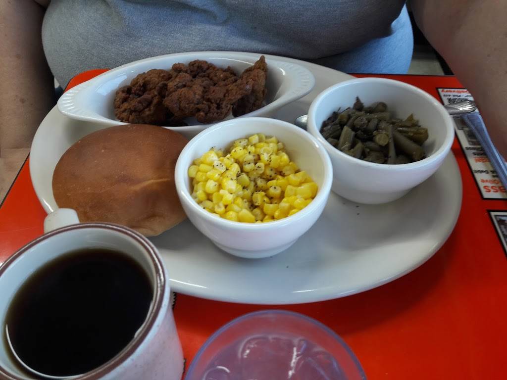 The Neighborhood Diner | restaurant | 1112 N Main St, Harrison, AR 72601, USA | 8707439493 OR +1 870-743-9493