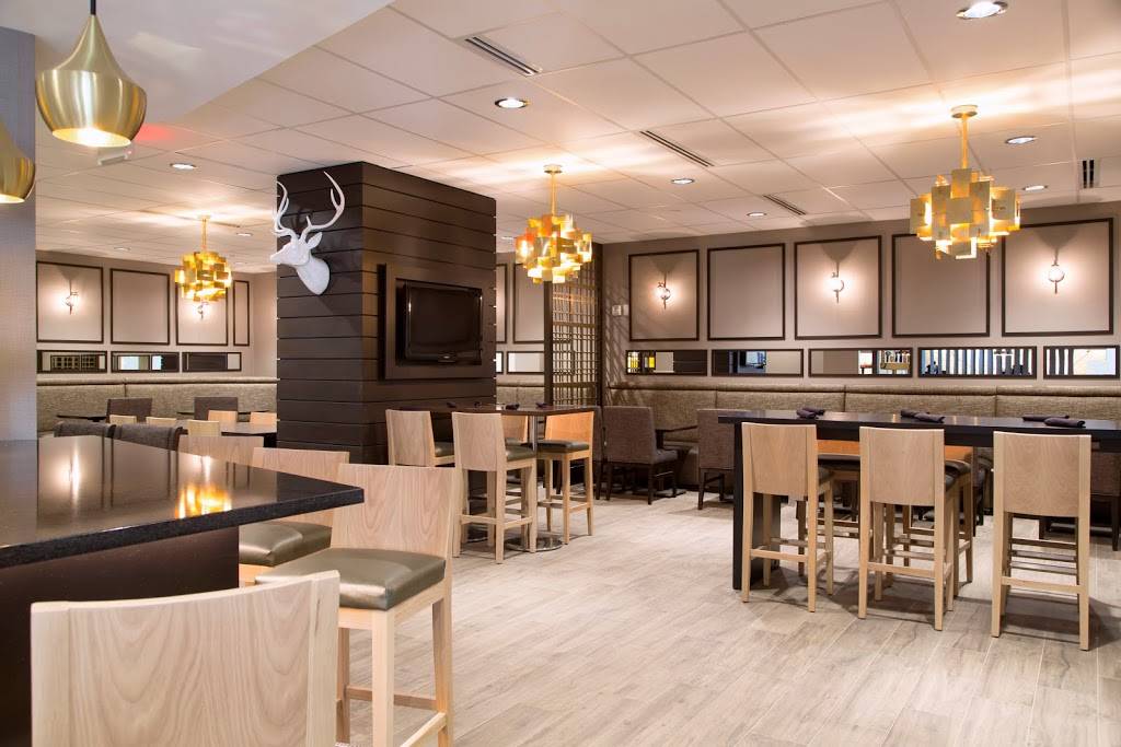 The Spotted Stag | restaurant | 100 Fairway Dr, Deerfield Beach, FL 33441, USA | 9544277700 OR +1 954-427-7700