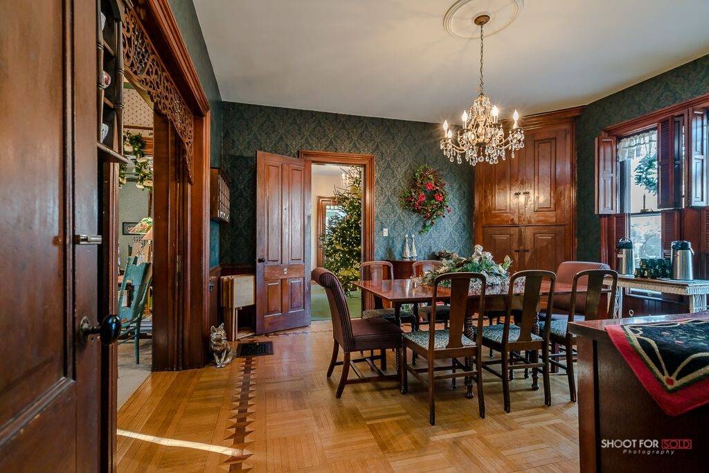 White Swan Inn Bed and Breakfast | restaurant | 303 S Mears Ave, Whitehall, MI 49461, USA | 2318945169 OR +1 231-894-5169