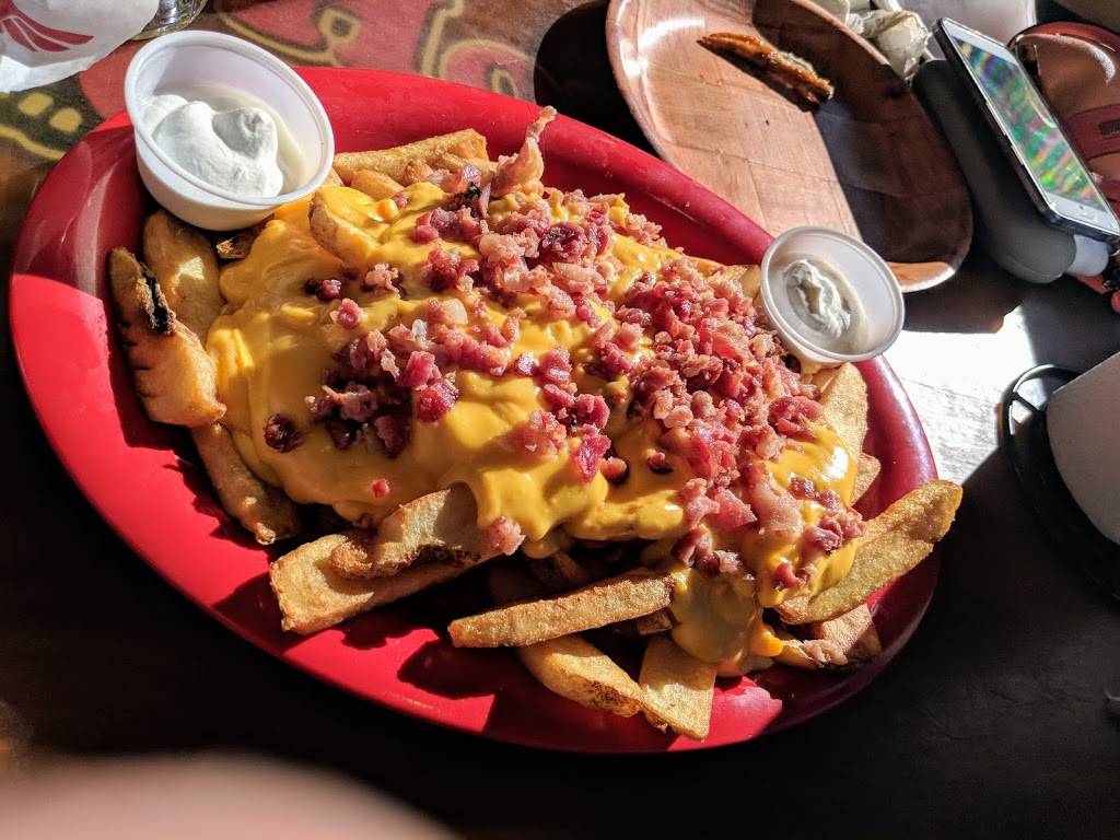 The WingHouse of Daytona Speedway | restaurant | 2721 W International Speedway Blvd, Daytona Beach, FL 32114, USA | 3862192891 OR +1 386-219-2891