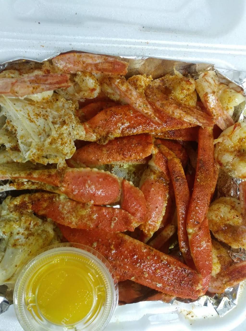 Inside The 4 Way Seafood & Soul-food Restaurant | restaurant | 2212 Magnolia St, Orangeburg, SC 29115, USA | 8035706283 OR +1 803-570-6283