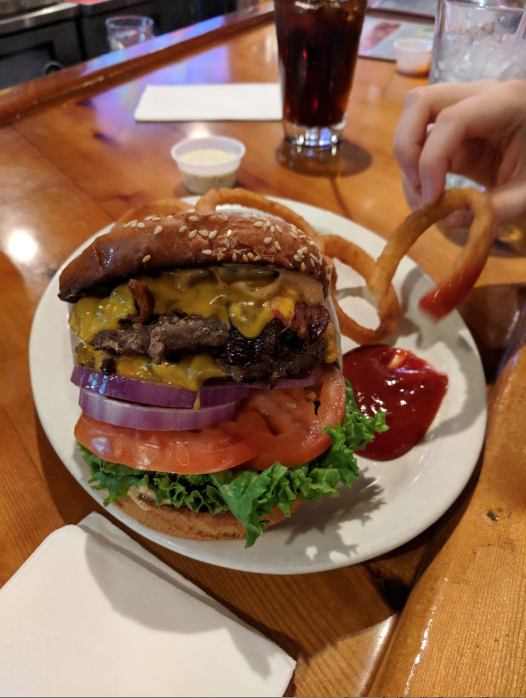 Blue Diamond Pool Grill | restaurant | 3330 Commercial St SE, Salem, OR 97302, USA | 5033858770 OR +1 503-385-8770