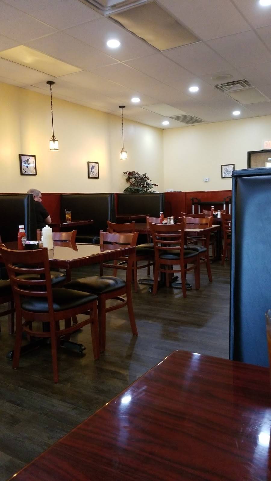 D & L Seafood and Grill | restaurant | 229 French Farms blvd suite L, Athens, AL 35611, USA | 2562068125 OR +1 256-206-8125