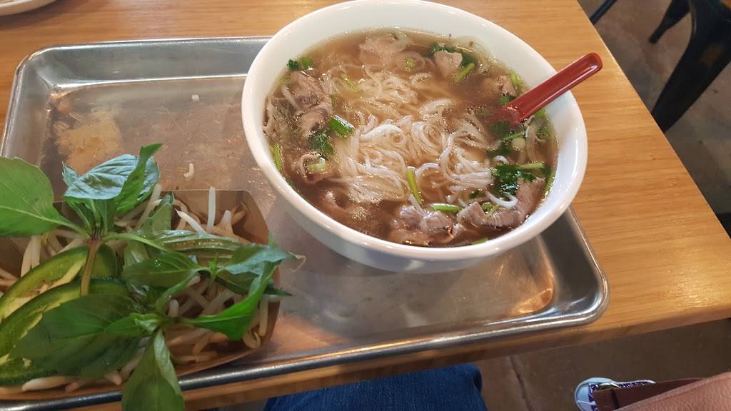 Vinason Pho & Grill | restaurant | 6621 S 211th St, Kent, WA 98032, USA | 2532436966 OR +1 253-243-6966