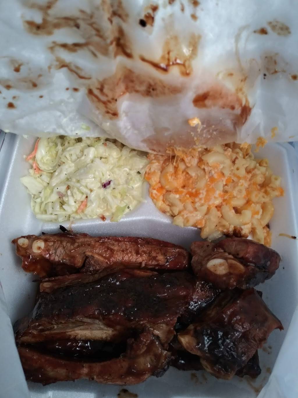 BIG JEFFS BARBEQUE | restaurant | 4272 Bonny Oaks Dr Suite # A, Chattanooga, TN 37406, USA | 4237717814 OR +1 423-771-7814