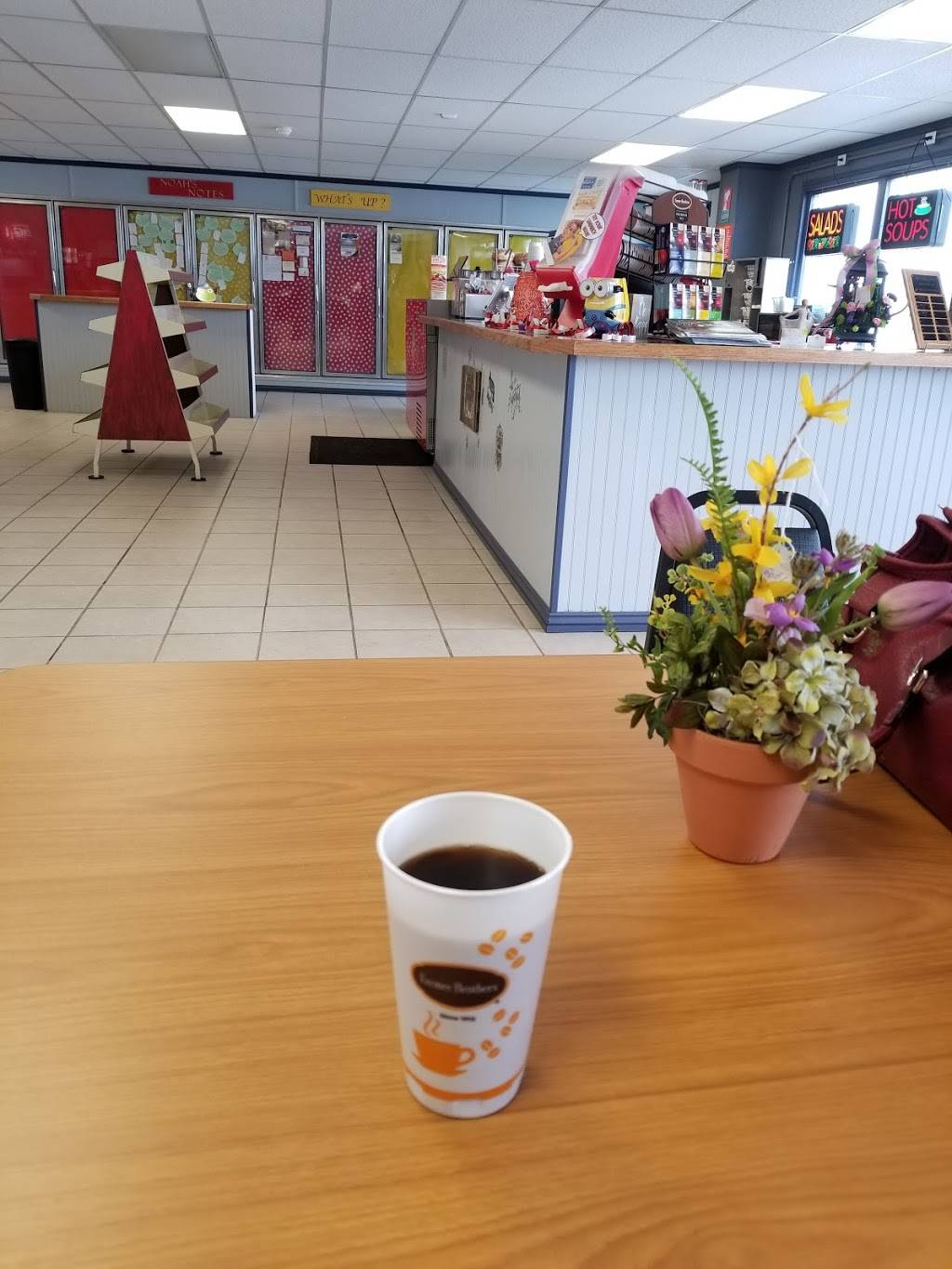 Subs2Go | restaurant | 407 S Main St, Albany, IL 61230, USA | 3098879999 OR +1 309-887-9999