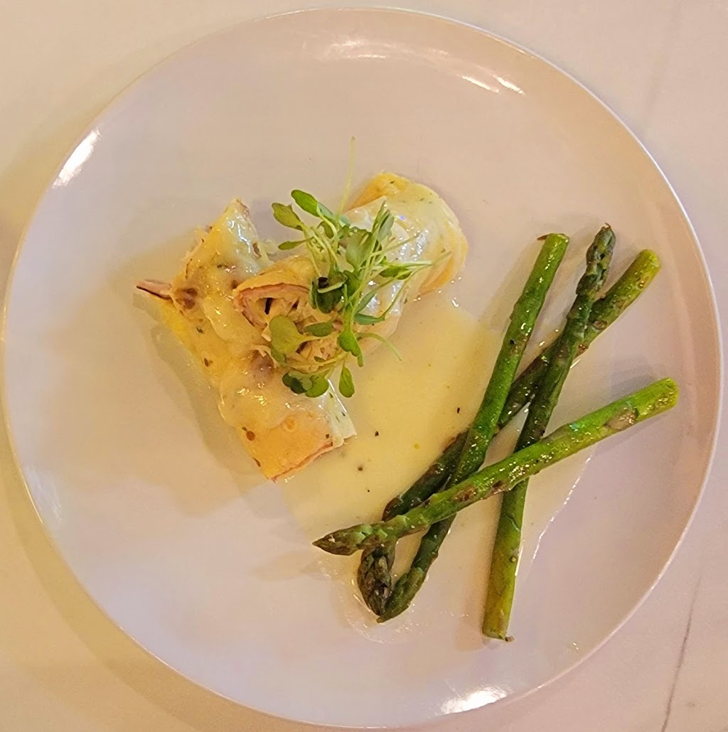 BOCADO: UN PETIT BISTRO | restaurant | 320 St Mary St, Pleasanton, CA 94566, USA | 9254250229 OR +1 925-425-0229