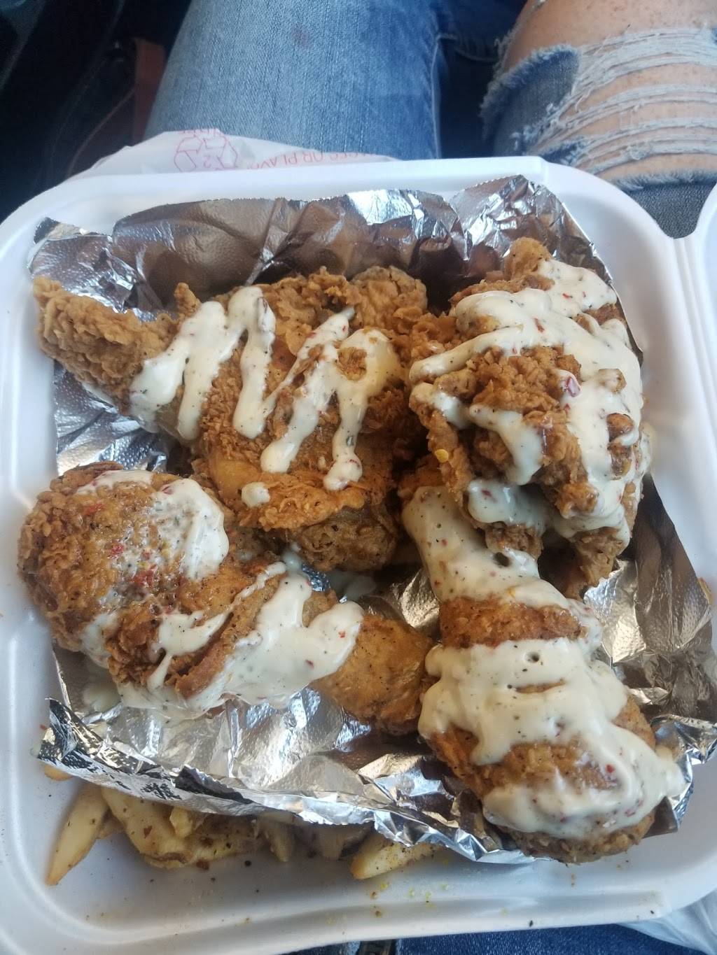 Tastys Chicken Plano | restaurant | 705 W Park Blvd, Plano, TX 75075, USA | 4692099842 OR +1 469-209-9842