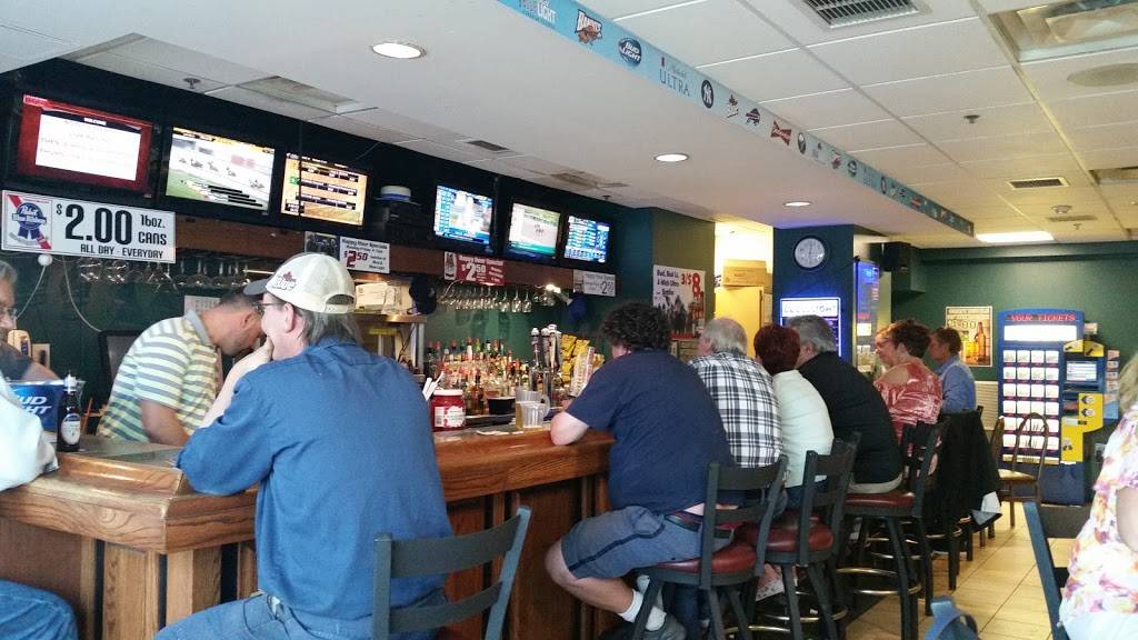 Champions Sports Bar & Grill | restaurant | 1042 Wehrle Dr, Buffalo, NY 14221, USA | 7164580786 OR +1 716-458-0786