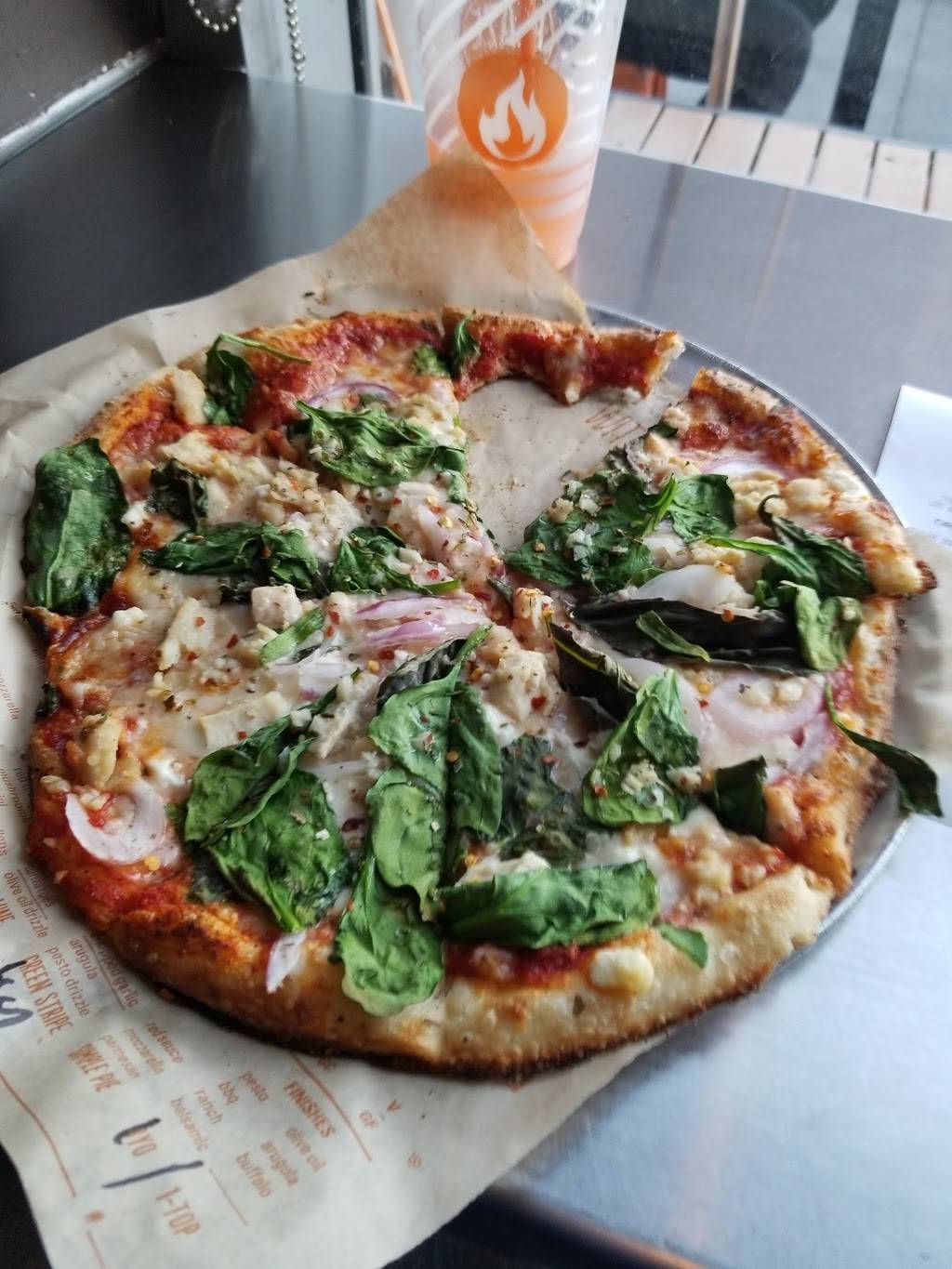Blaze Pizza | meal takeaway | 110 S Fairfax Ave, Los Angeles, CA 90036, USA | 3239311197 OR +1 323-931-1197