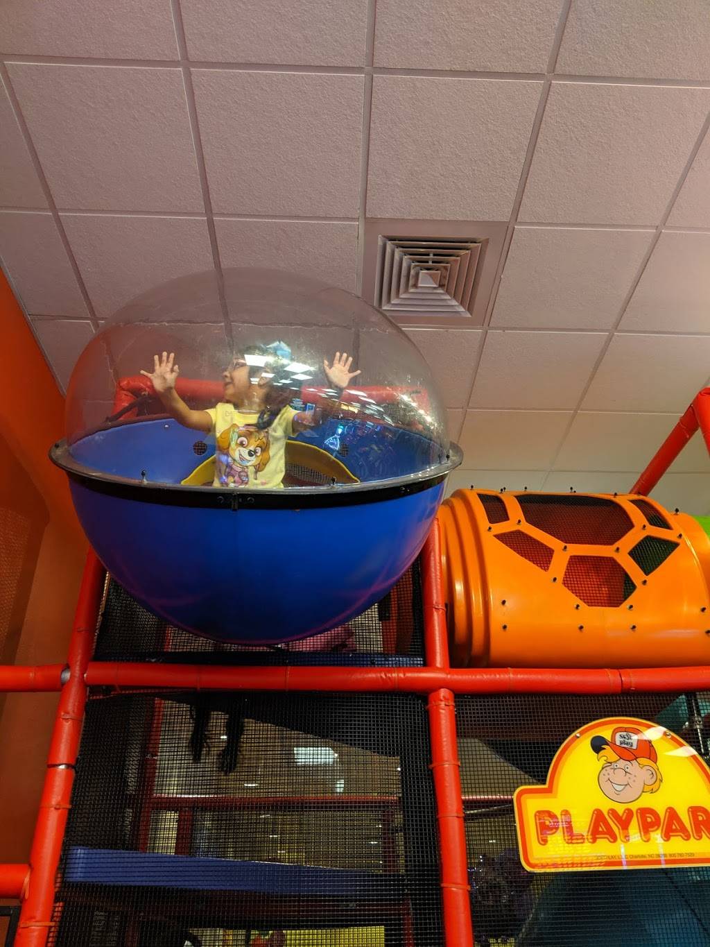 Peter Piper Pizza | meal takeaway | 5700 N Desert Blvd, El Paso, TX 79932, USA | 9158333000 OR +1 915-833-3000