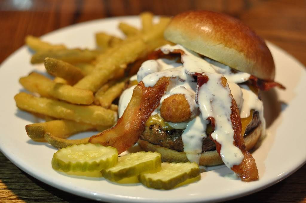 Mainstreet Bar & Grill | restaurant | 814 Mainstreet, Hopkins, MN 55343, USA | 9529382400 OR +1 952-938-2400