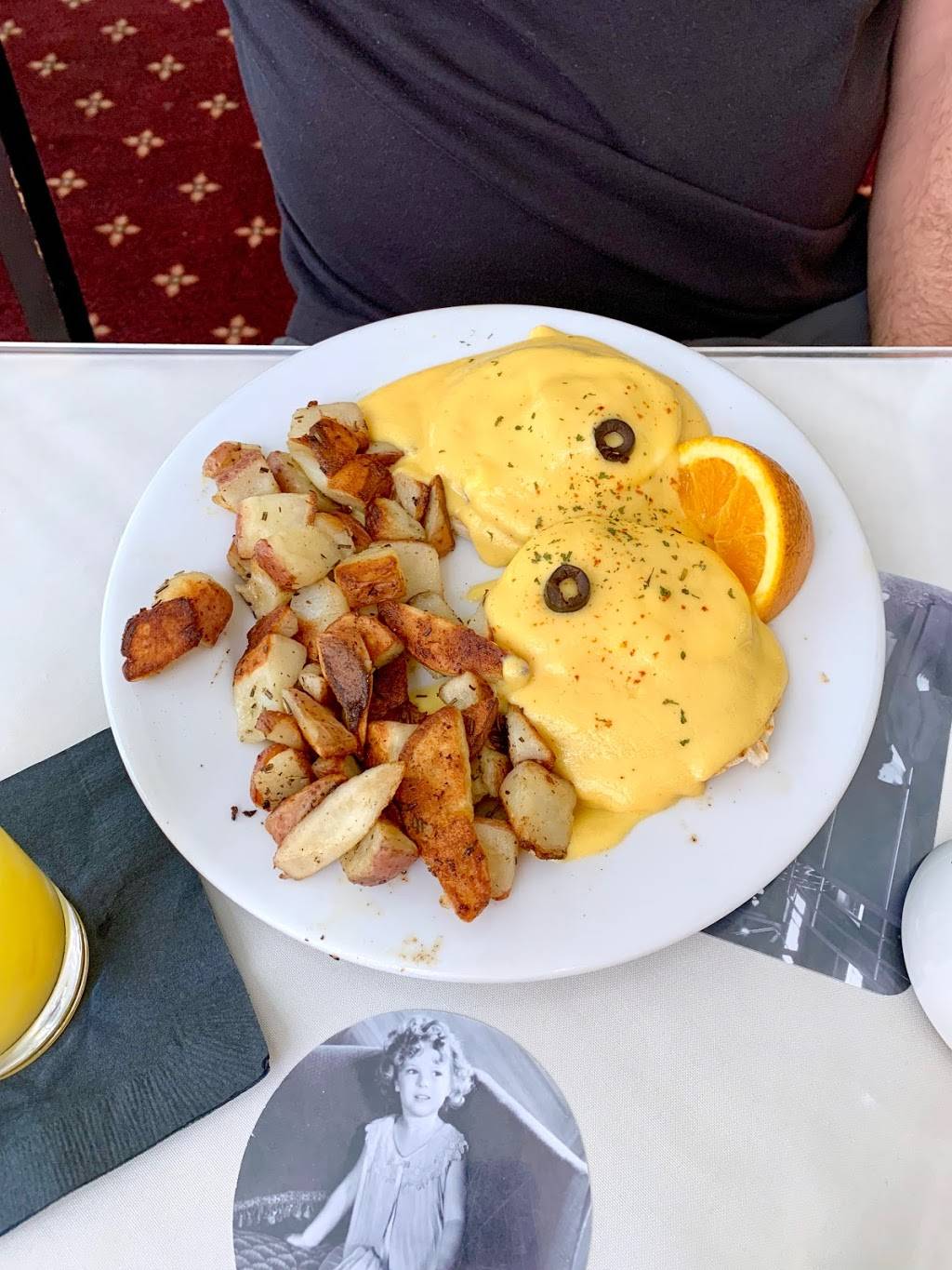 The Restaurant | restaurant | 1305 Arizona St, Boulder City, NV 89005, USA | 7022933510 OR +1 702-293-3510