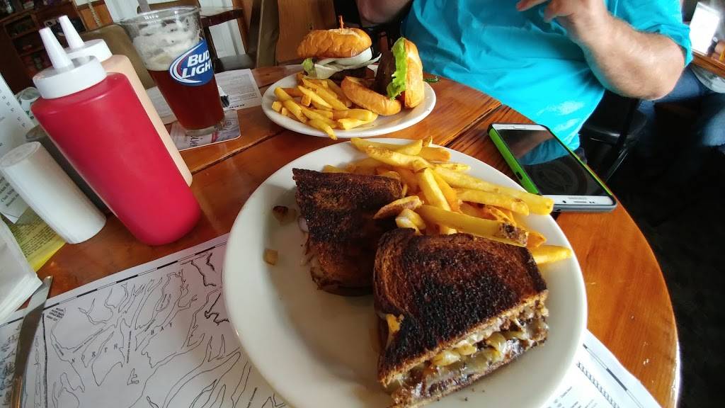 Porthole Pub Bar & Grill | restaurant | 893 Point Brown Ave NW, Ocean Shores, WA 98569, USA | 3602894469 OR +1 360-289-4469