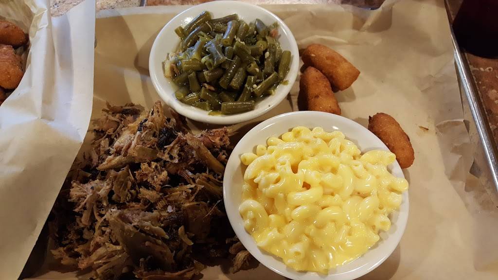 Wolfes BBQ Restaurant and Catering | restaurant | 138 E Main St, Marion, VA 24354, USA | 2763780823 OR +1 276-378-0823