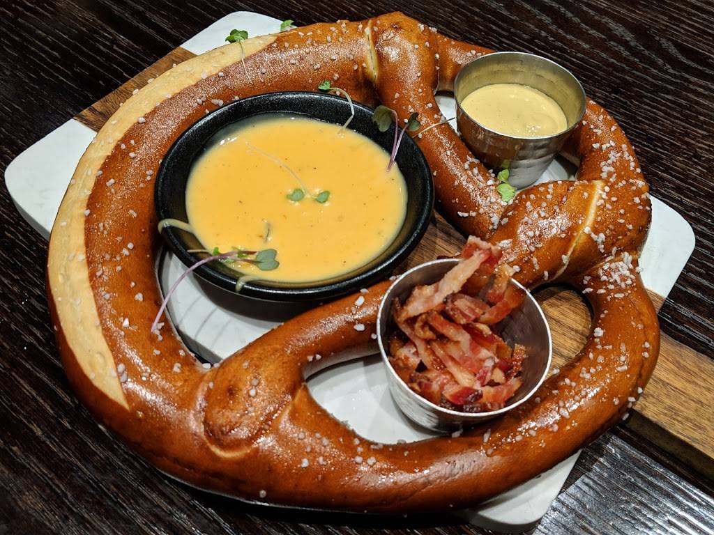 BottleTaps | restaurant | 3020 Bernal Ave Suite 160, Pleasanton, CA 94566, USA | 9253998322 OR +1 925-399-8322