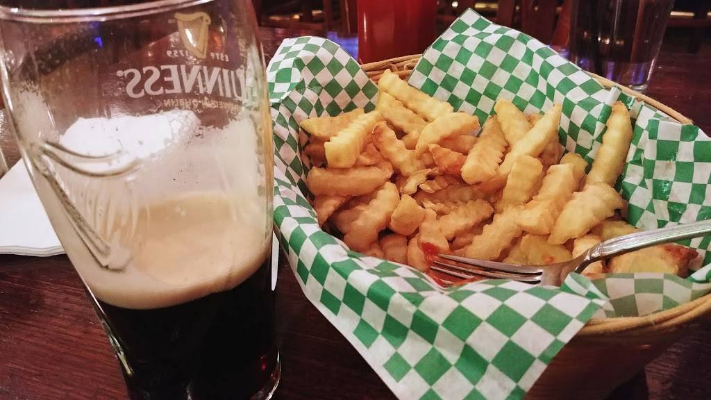 Carraig Pub at Chicago Gaelic Park | restaurant | 6119 147th St, Oak Forest, IL 60452, USA | 7086879323 OR +1 708-687-9323
