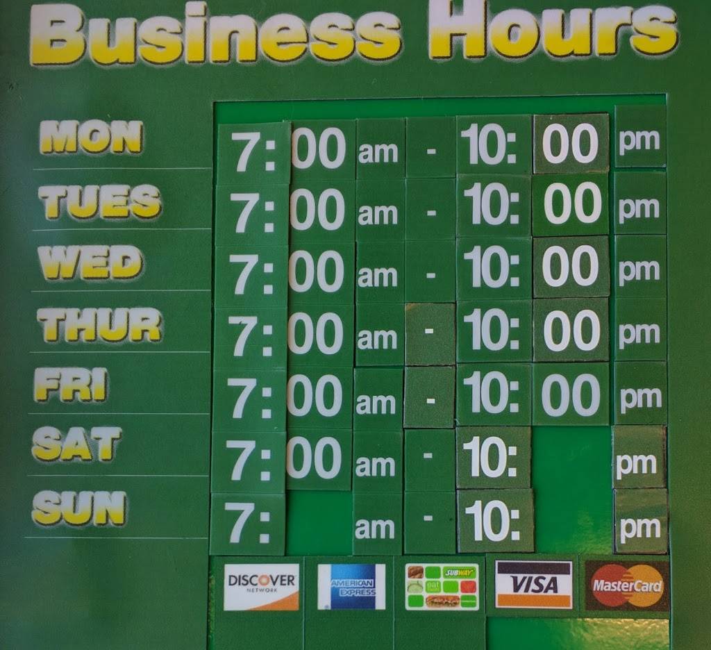 Subway | restaurant | 4915 E Charleston Blvd, Las Vegas, NV 89104, USA | 7023315245 OR +1 702-331-5245