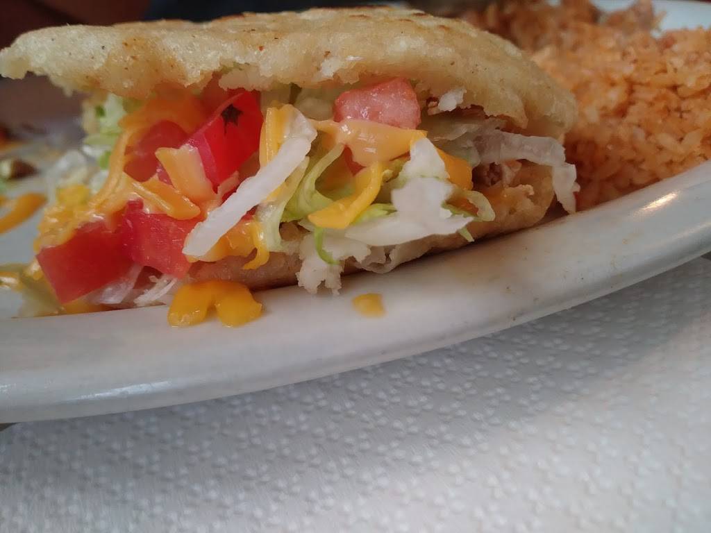 Angelicas 2 | restaurant | 2242, 3020 Commercial Ave, San Antonio, TX 78221, USA | 2109246112 OR +1 210-924-6112