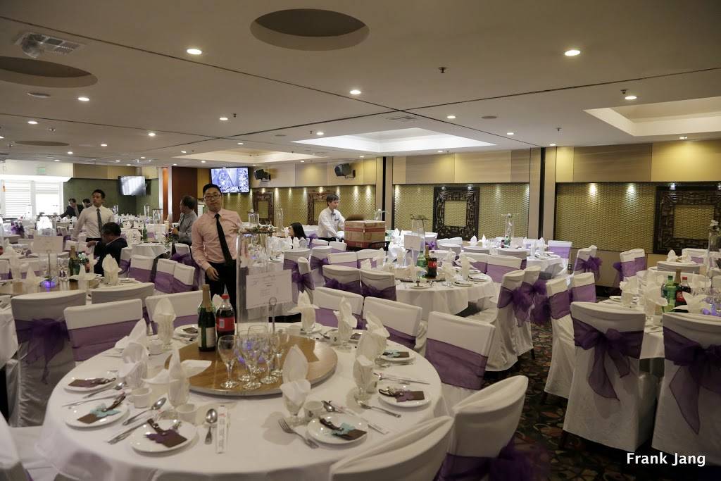 Koi Palace | restaurant | 365 Gellert Blvd, Daly City, CA 94015, USA | 6509929000 OR +1 650-992-9000