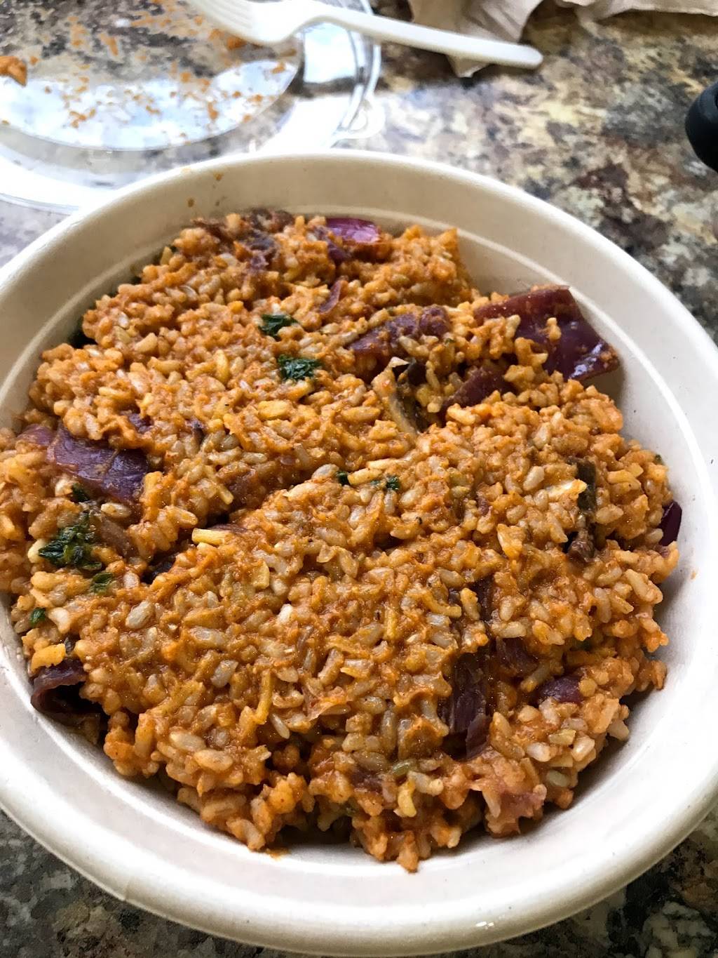 Oasis Vegan Veggie Parlor | restaurant | 340 Washington St, Dorchester, MA 02121, USA | 6172379033 OR +1 617-237-9033