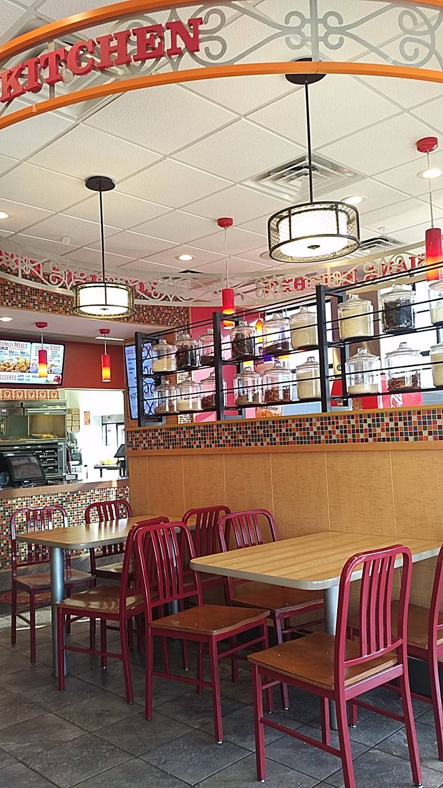 Popeyes Louisiana Kitchen | restaurant | 804 Bayonne Crossing Way, Bayonne, NJ 07002, USA | 2013392505 OR +1 201-339-2505