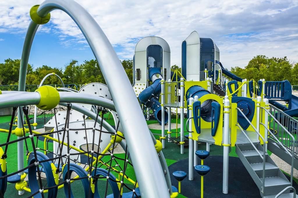 Westermeier Commons Playground & Splashpad | restaurant | 920 Central Park Dr W, Carmel, IN 46032, USA | 3178487275 OR +1 317-848-7275