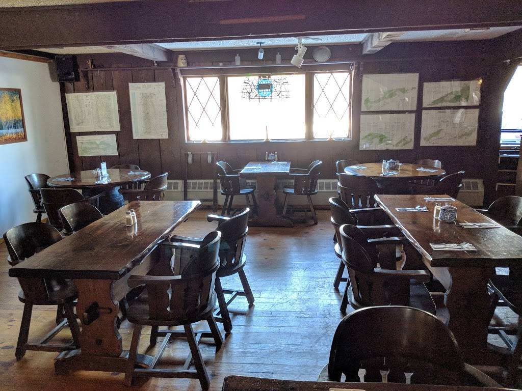 The Summit | restaurant | 2520 W Penn Pike, Andreas, PA 18211, USA | 5703862003 OR +1 570-386-2003