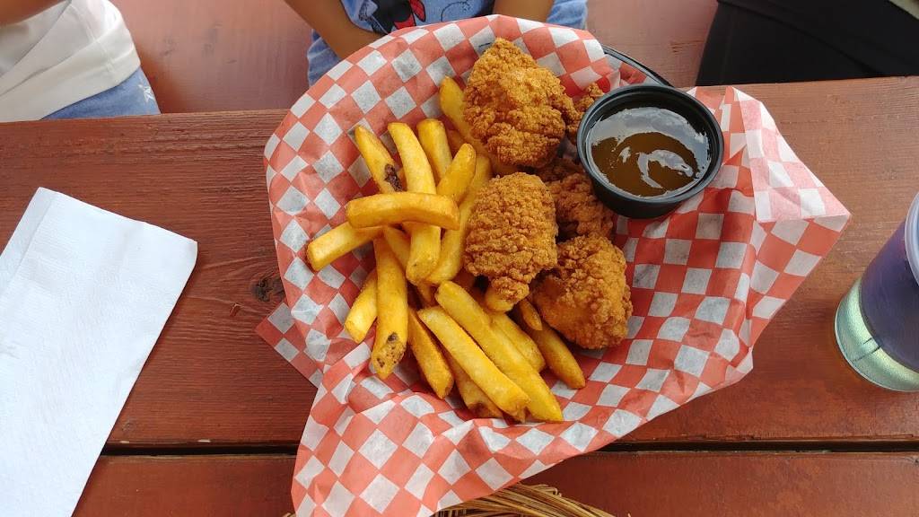 OLearys Bar and Grill | restaurant | 120 Parkview Dr, St. Marys, ON N4X 1A8, Canada | 5192841110 OR +1 519-284-1110