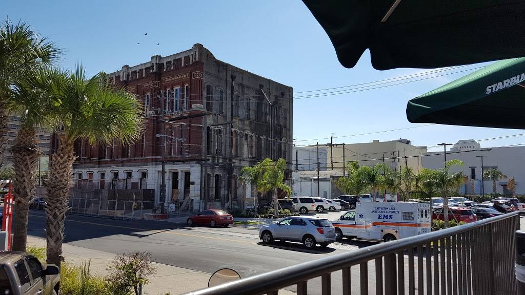 Starbucks | cafe | 102 Kempner St, Galveston, TX 77550, USA | 4096212577 OR +1 409-621-2577