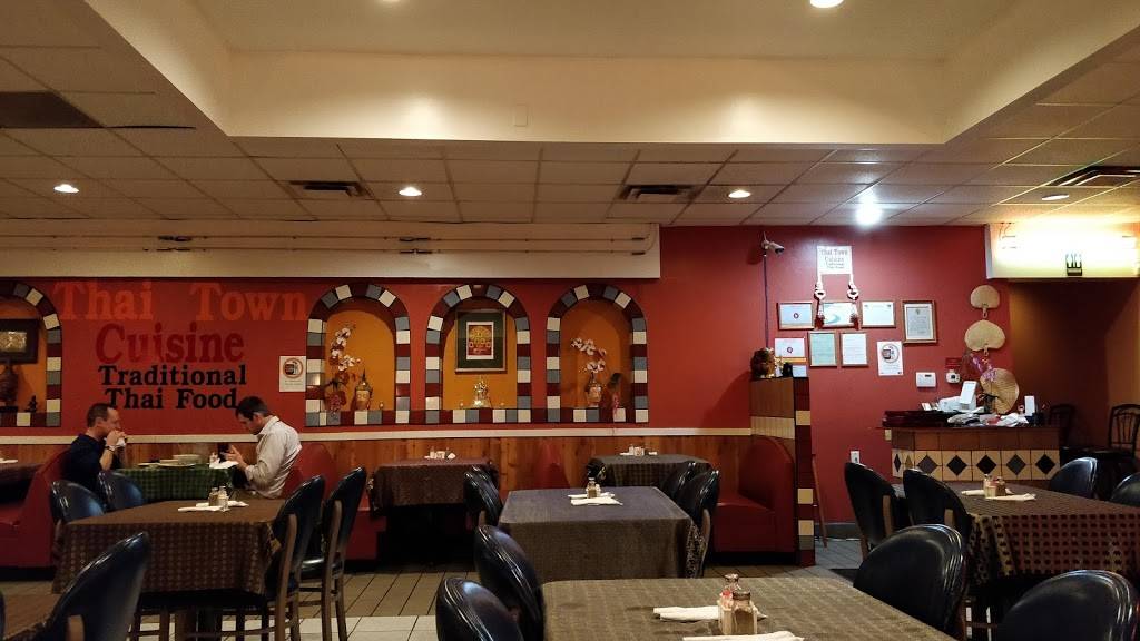 Thai Town Cuisine | restaurant | 1237 South High School Road, Indianapolis, IN 46241, USA | 3177316769 OR +1 317-731-6769