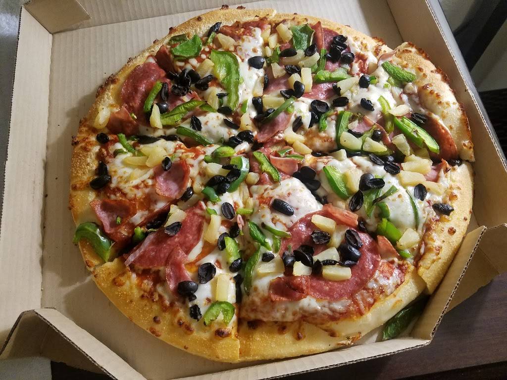 Pizza Hut | restaurant | 15947 NW US Hwy 441, Alachua, FL 32615, USA | 3864625900 OR +1 386-462-5900