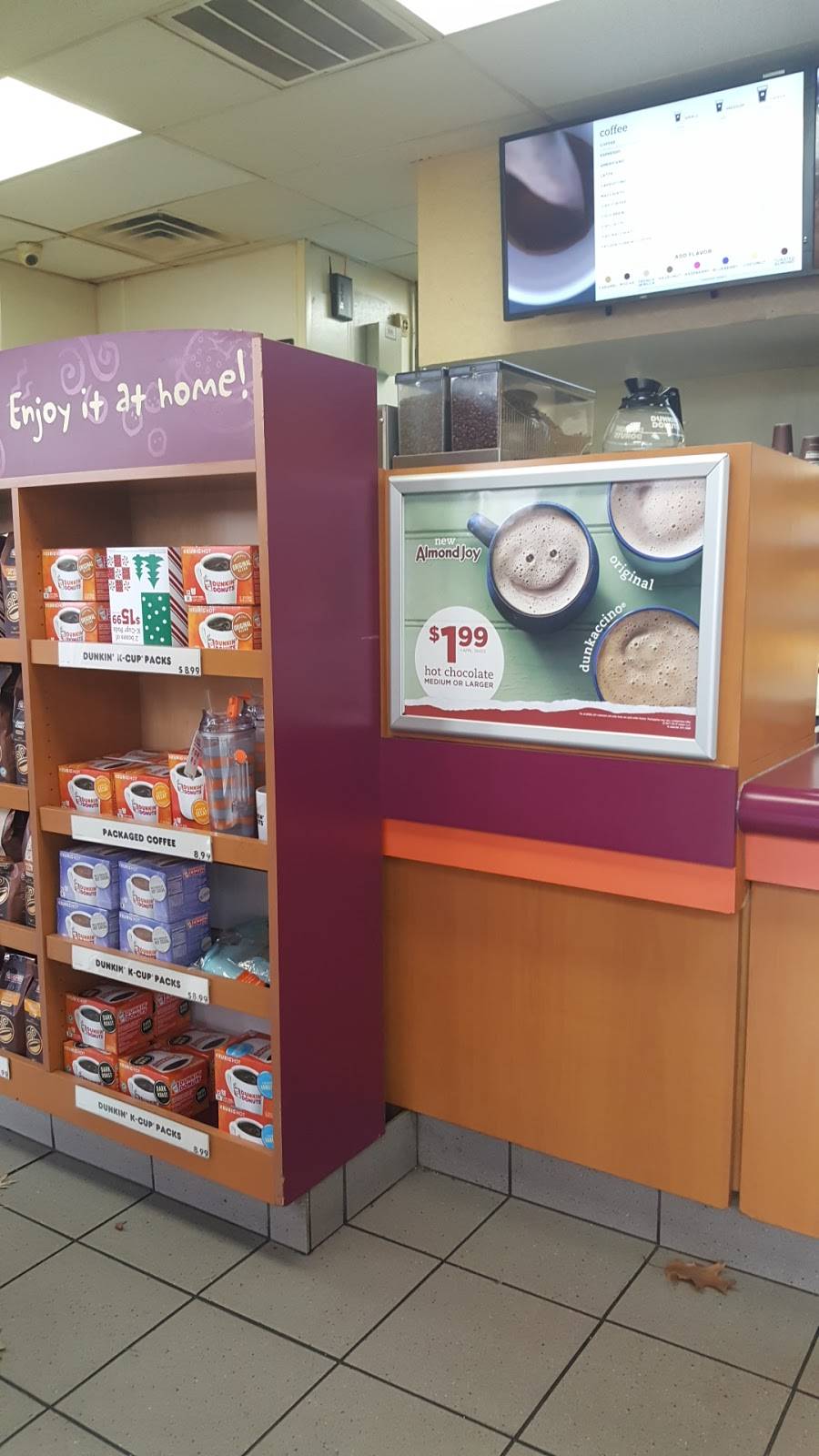 Dunkin | cafe | 5060 Township Line Rd, Drexel Hill, PA 19026, USA | 6104491472 OR +1 610-449-1472