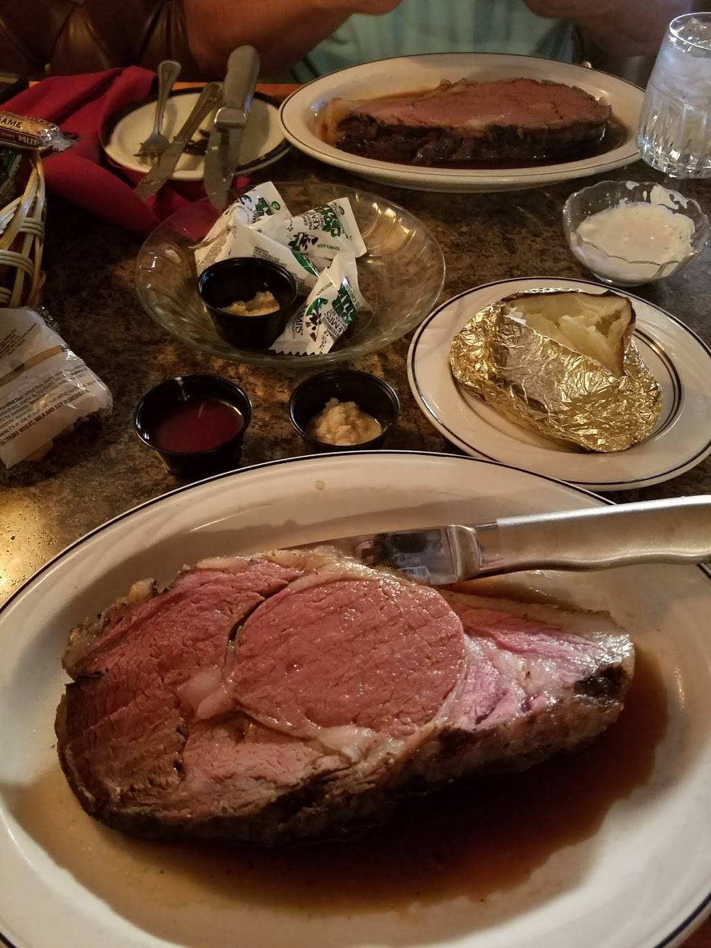 Hammond Steak House | restaurant | 1402 N 5th St, Superior, WI 54880, USA | 7153923269 OR +1 715-392-3269