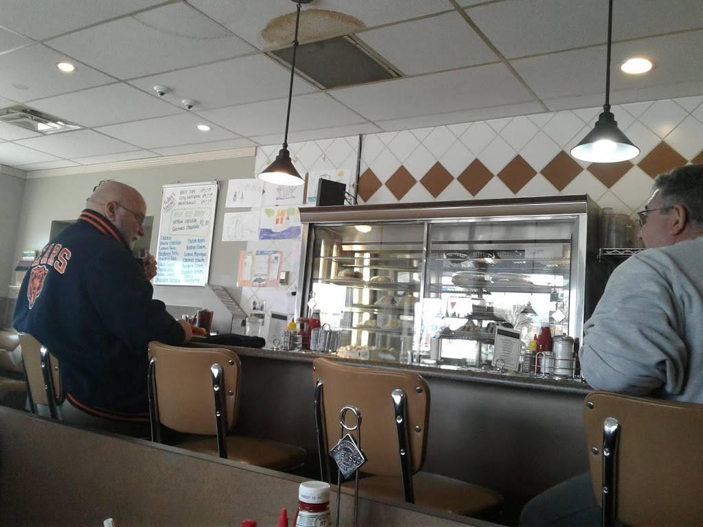 Andarys Grill & Deli | restaurant | 23447 Gratiot Ave, Eastpointe, MI 48021, USA | 5867734244 OR +1 586-773-4244