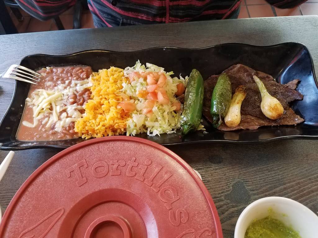 Burritos Aida | restaurant | 3211 W 59th St, Chicago, IL 60629, USA | 8722541343 OR +1 872-254-1343