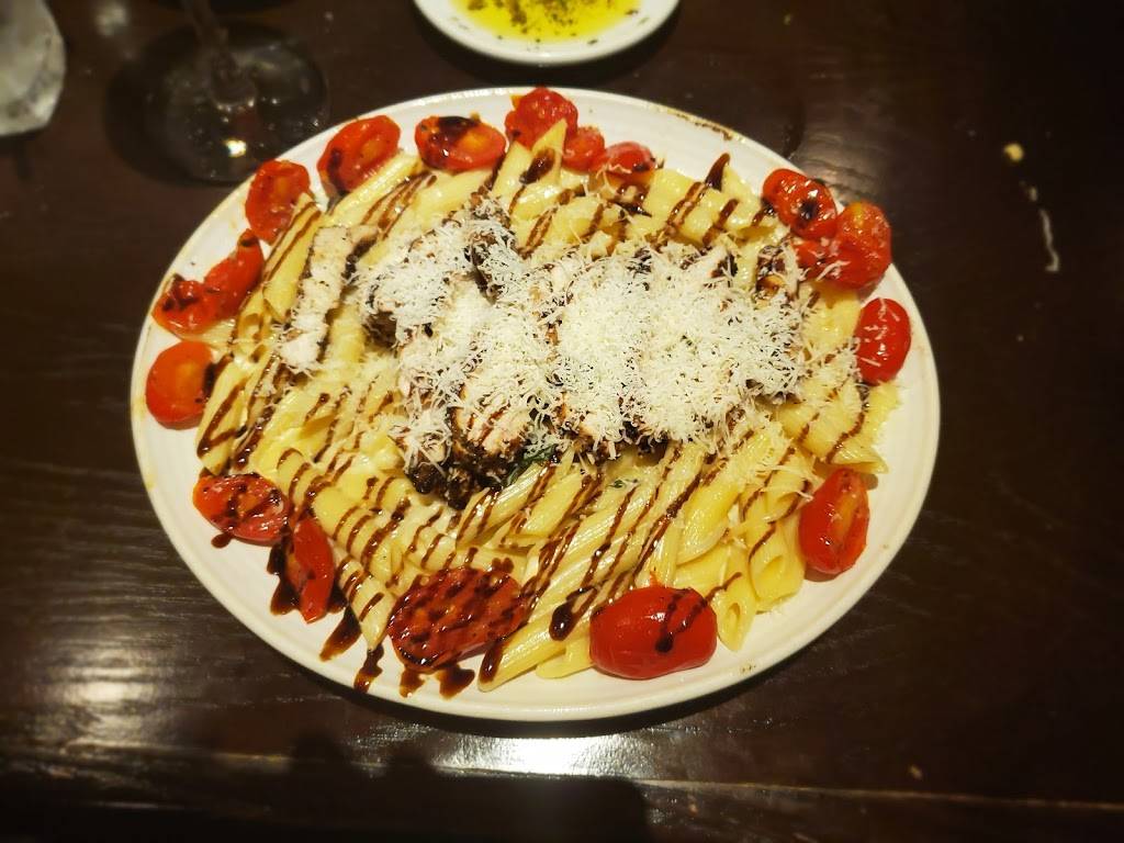 Carrabbas Italian Grill | restaurant | 1645 Niagara Falls Blvd, Amherst, NY 14228, USA | 7168335003 OR +1 716-833-5003