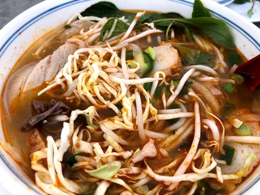 Kim Son Restaurant | restaurant | 3614 Balboa St, San Francisco, CA 94121, USA | 4152213811 OR +1 415-221-3811