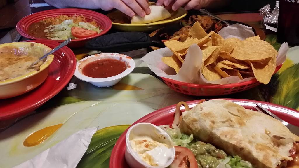 El Rodeo | restaurant | 921 Market St, Lemoyne, PA 17043, USA | 7177376559 OR +1 717-737-6559