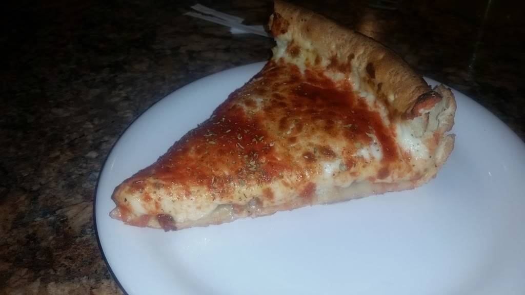 Joes Pizza & Pasta | restaurant | 404 E Main St, Salem, IL 62881, USA | 6187400563 OR +1 618-740-0563