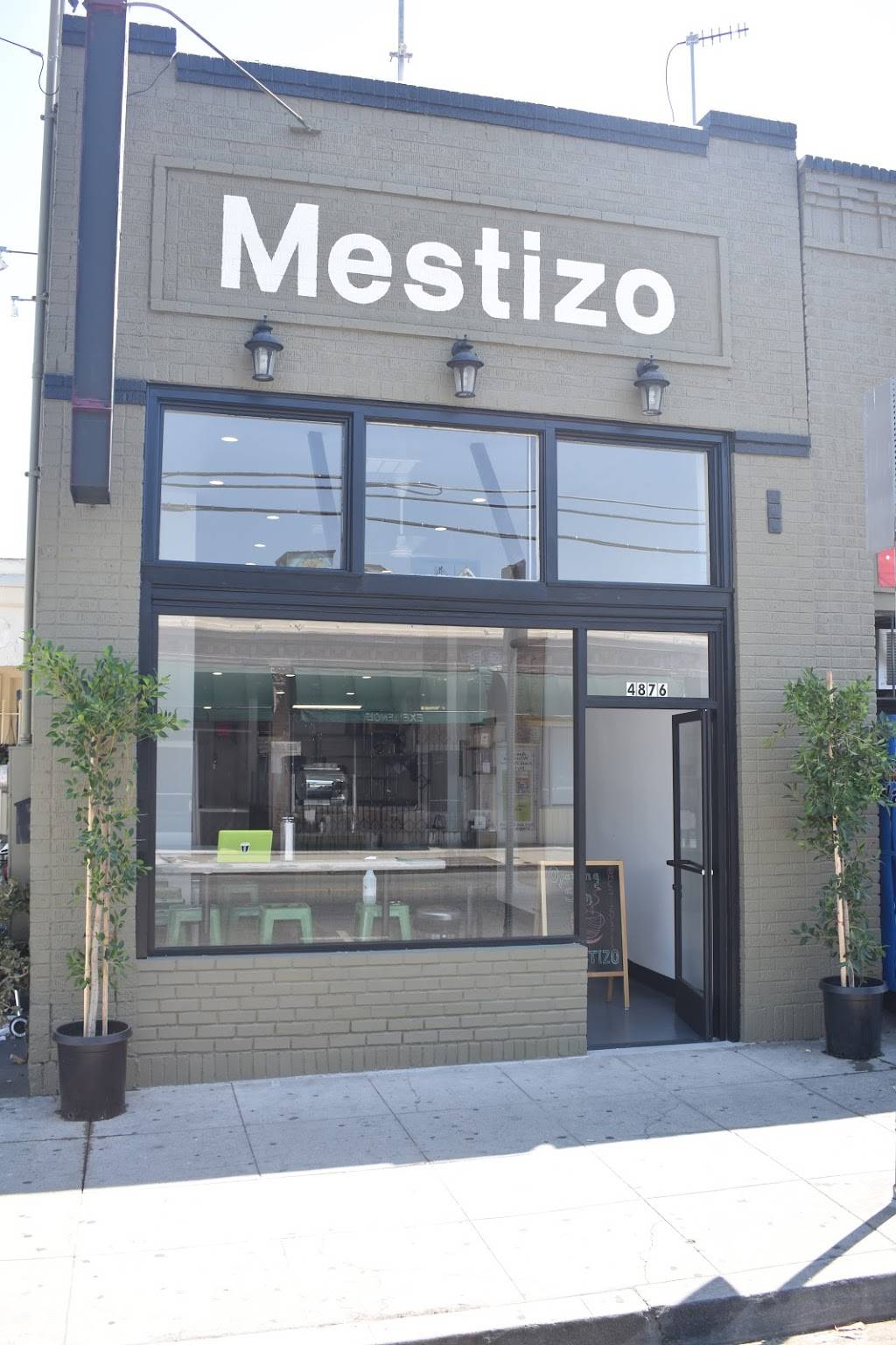 Mestizo Cafe | restaurant | 4876 Fountain Ave, Los Angeles, CA 90029, USA | 3237410244 OR +1 323-741-0244