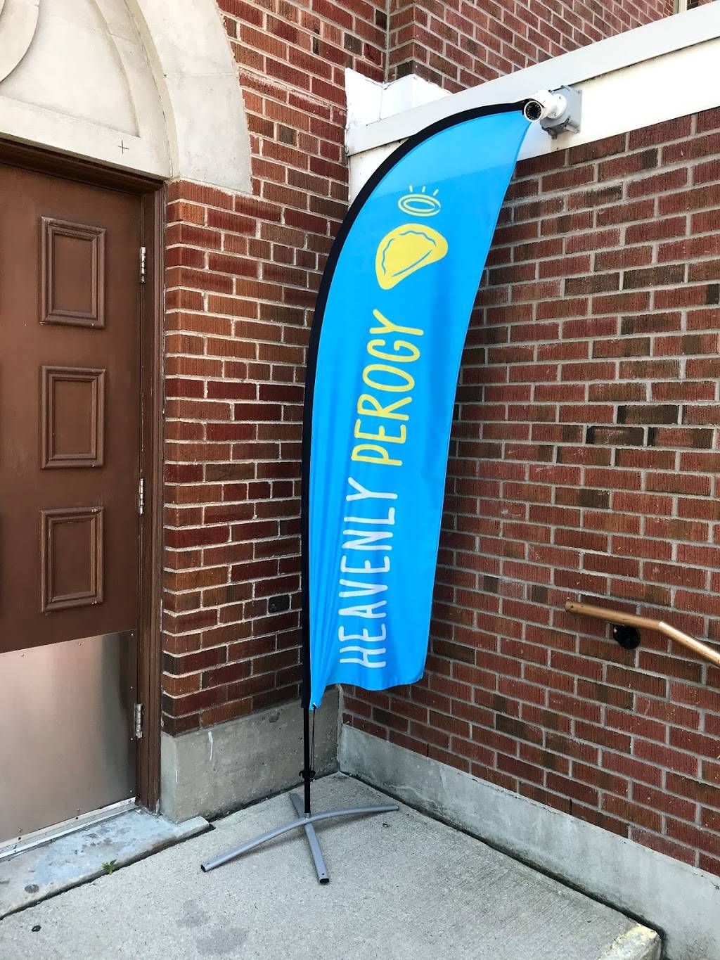 Heavenly Perogy | restaurant | 400 Bathurst St, Toronto, ON M5T 2S6, Canada | 4168387295 OR +1 416-838-7295