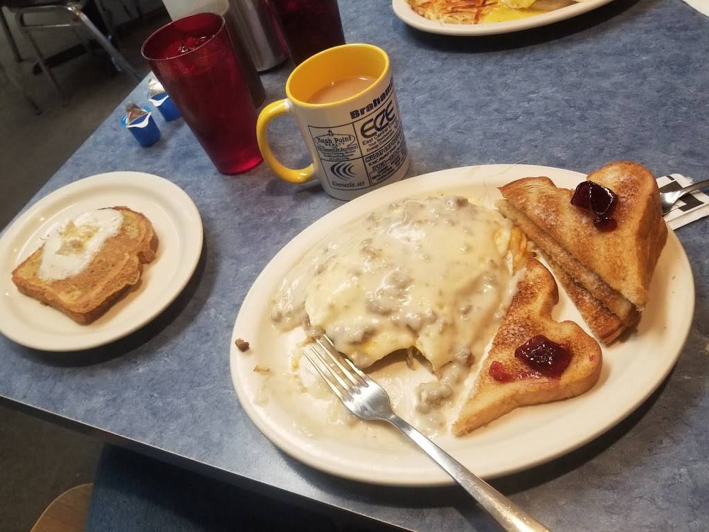 The Park Cafe | restaurant | 124 Main Ave N, Braham, MN 55006, USA | 3203963630 OR +1 320-396-3630