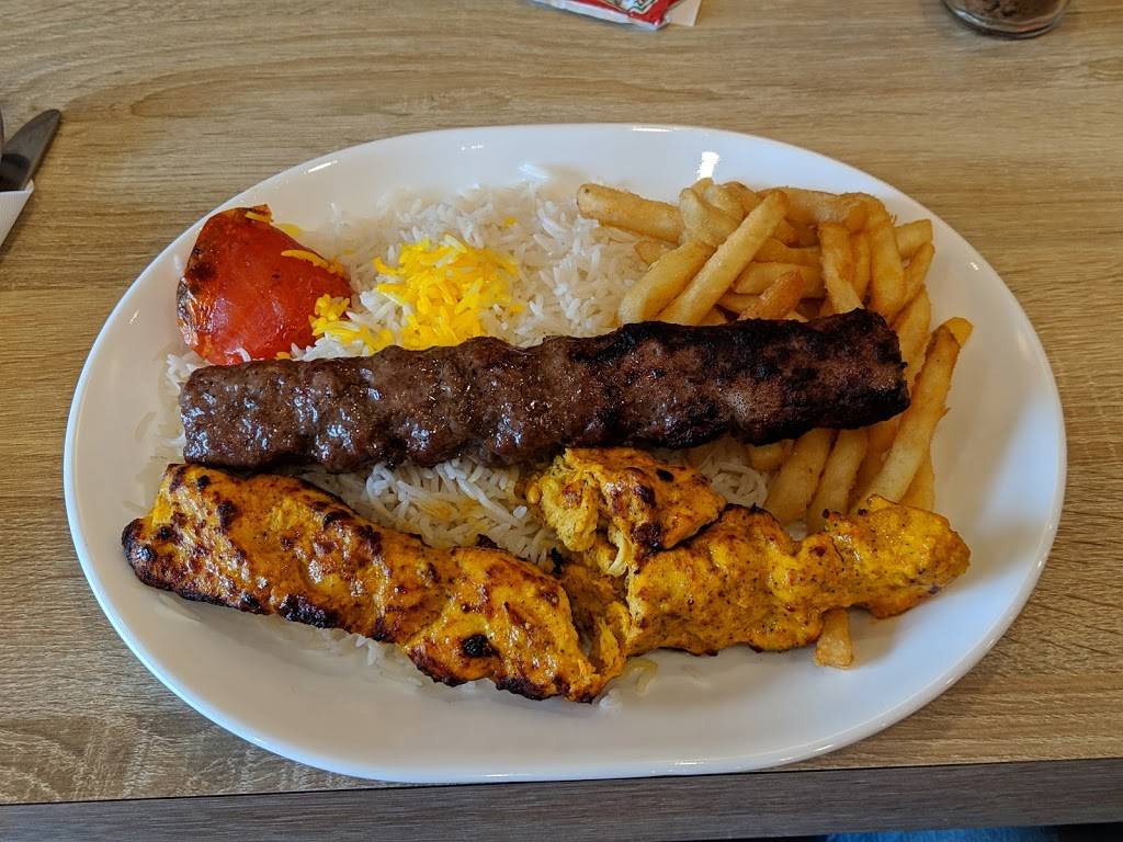 Kabob Hut | restaurant | 170 University Ave W, Waterloo, ON N2L 3E9, Canada | 5198800606 OR +1 519-880-0606